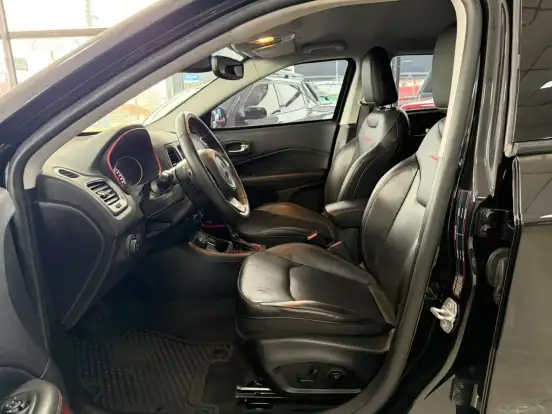 JEEP-COMPASS-2021
