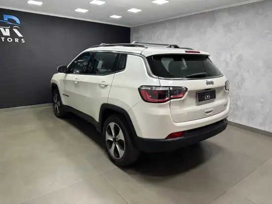 JEEP-COMPASS-2.0 16V FLEX LONGITUDE AUTOMÁTICO JEEP-COMPASS-2017