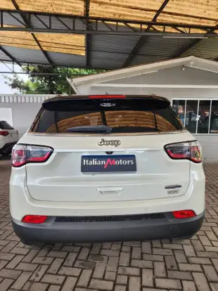 JEEP-COMPASS-2.0 16V FLEX LONGITUDE AUTOMÁTICO JEEP-COMPASS-2018
