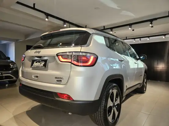 JEEP-COMPASS-2.0 16V FLEX LONGITUDE AUTOMÁTICO JEEP-COMPASS-2018