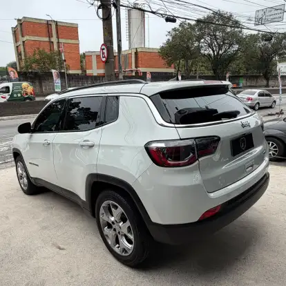 JEEP-COMPASS-2.0 16V FLEX LONGITUDE AUTOMÁTICO JEEP-COMPASS-2020