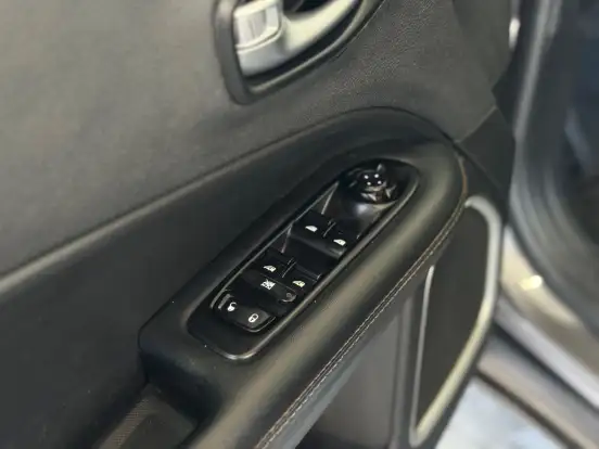 JEEP-COMPASS-2020