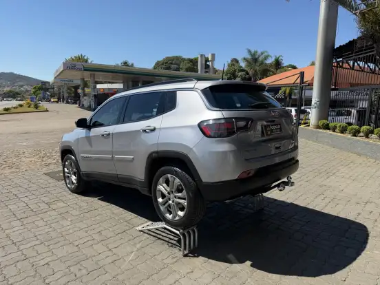 JEEP-COMPASS-2022