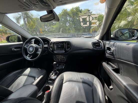 JEEP-COMPASS-2020
