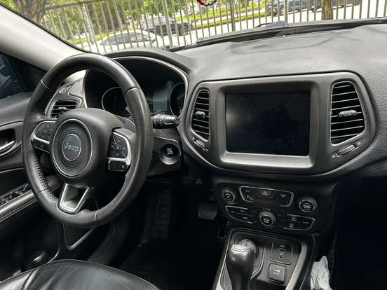 JEEP-COMPASS-2.0 16V DIESEL LONGITUDE 4X4 AUTOMÁTICO JEEP-COMPASS-2018