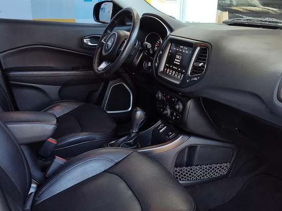 JEEP-COMPASS-2.0 16V DIESEL LONGITUDE 4X4 AUTOMÁTICO JEEP-COMPASS-2020