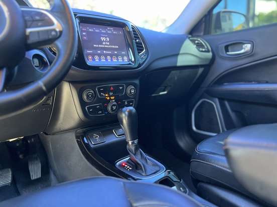 JEEP-COMPASS-2.0 16V FLEX LIMITED AUTOMÁTICO JEEP-COMPASS-2020