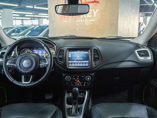 JEEP-COMPASS-2.0 16V FLEX LONGITUDE AUTOMÁTICO JEEP-COMPASS-2019