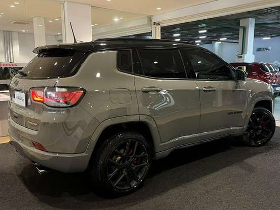 JEEP-COMPASS-2.0 HURRICANE 4 TURBO GASOLINA BLACKHAWK AT9 JEEP-COMPASS-2024