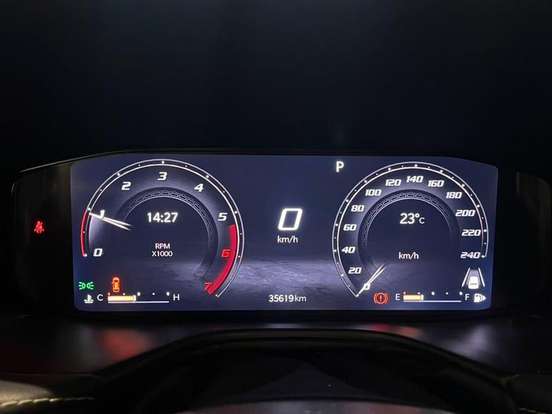 JEEP-COMPASS-2.0 HURRICANE 4 TURBO GASOLINA BLACKHAWK AT9 JEEP-COMPASS-2024