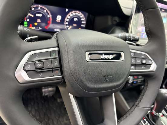 JEEP-COMPASS-2.0 HURRICANE 4 TURBO GASOLINA BLACKHAWK AT9 JEEP-COMPASS-2024