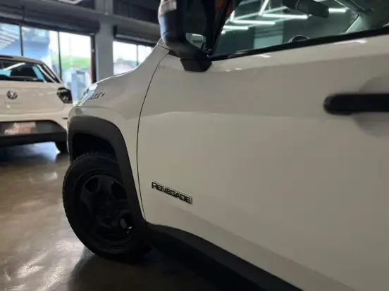 JEEP-RENEGADE-1.8 16V FLEX 4P AUTOMÁTICO JEEP-RENEGADE-2016