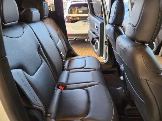 JEEP-RENEGADE-2020