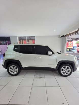 JEEP-RENEGADE-2024