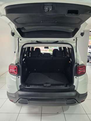 JEEP-RENEGADE-2024