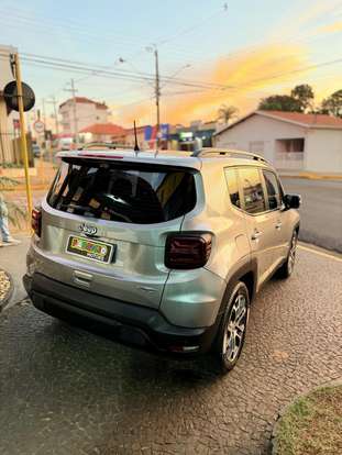 JEEP-RENEGADE-2022