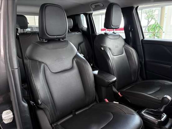 JEEP-RENEGADE-2022