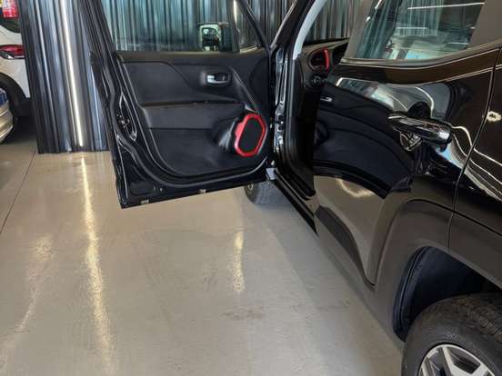 JEEP-RENEGADE-1.3 T270 TURBO FLEX TRAILHAWK 4X4 AT9 JEEP-RENEGADE-2022
