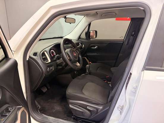JEEP-RENEGADE-2018