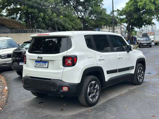 JEEP-RENEGADE-1.8 16V FLEX SPORT 4P AUTOMÁTICO JEEP-RENEGADE-2016
