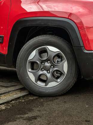 JEEP-RENEGADE-2016