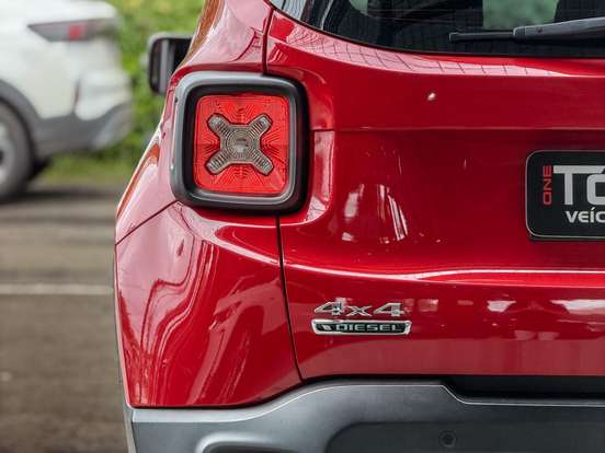 JEEP-RENEGADE-2.0 16V TURBO DIESEL SPORT 4P 4X4 AUTOMÁTICO JEEP-RENEGADE-2016