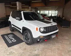 JEEP RENEGADE 2.0 16V TURBO DIESEL TRAILHAWK 4P 4X4 AUTOMÁTICO JEEP RENEGADE 2.0 16V TURBO DIESEL TRAILHAWK 4P 4X4 AUTOMÁTICO