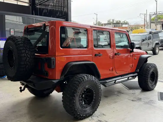 JEEP-WRANGLER-3.6 UNLIMITED SPORT 4X4 V6 GASOLINA 4P AUTOMÁTICO JEEP-WRANGLER-2015