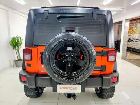 JEEP-WRANGLER-3.6 UNLIMITED SPORT 4X4 V6 GASOLINA 4P AUTOMÁTICO JEEP-WRANGLER-2015