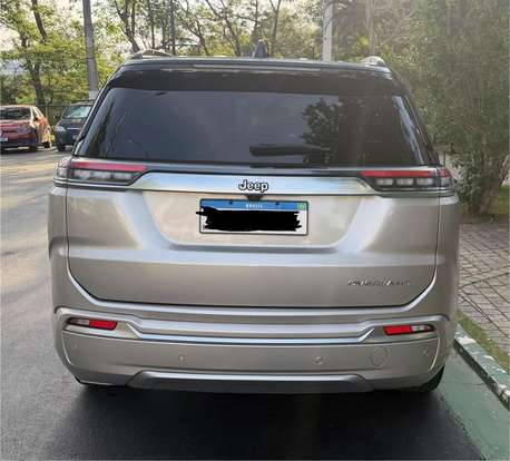 JEEP-COMMANDER-2023