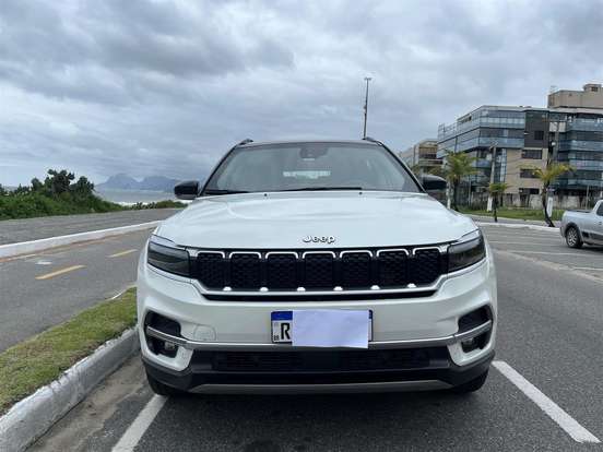 JEEP-COMMANDER-2022
