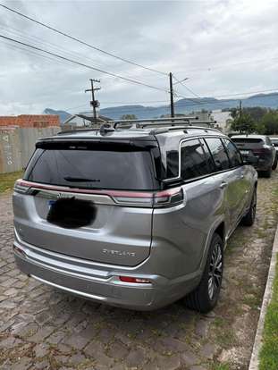 JEEP-COMMANDER-2025