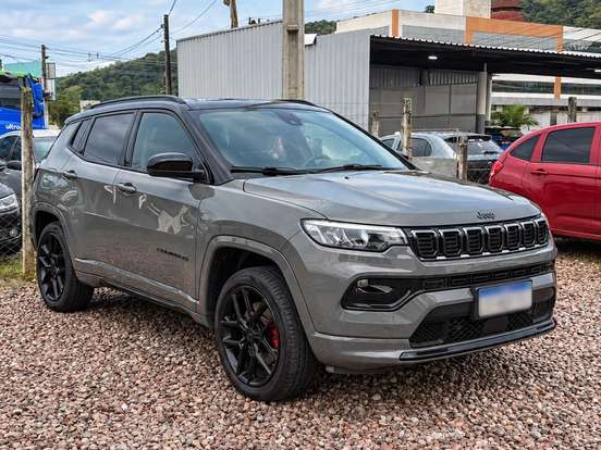 JEEP-COMPASS-2.0 HURRICANE 4 TURBO GASOLINA BLACKHAWK AT9 JEEP-COMPASS-2024