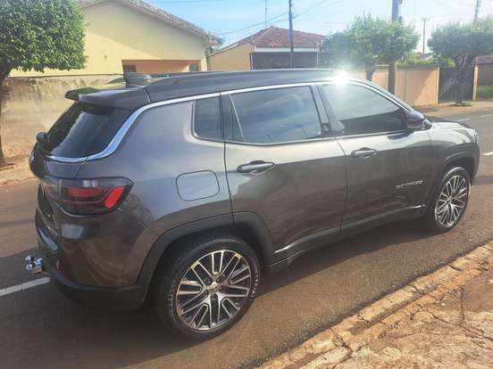 JEEP-COMPASS-2022
