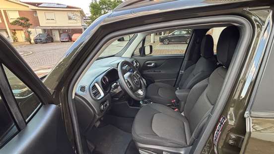 JEEP-RENEGADE-2021