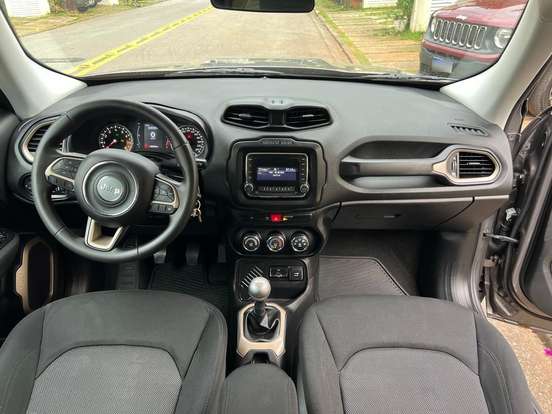 JEEP-RENEGADE-2018