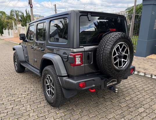 JEEP-WRANGLER-2024