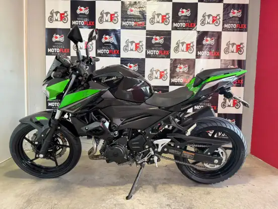 KAWASAKI-Z400-2022