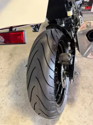 KAWASAKI-Z400-2022