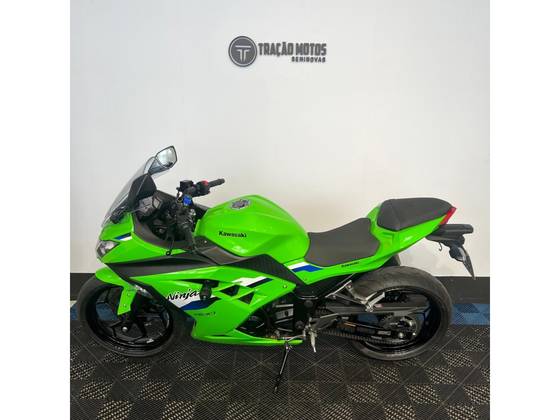 KAWASAKI NINJA 300 