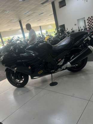 KAWASAKI-NINJA ZX-14R-2013