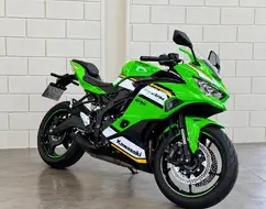 KAWASAKI NINJA ZX-4R SE KAWASAKI NINJA ZX-4R SE