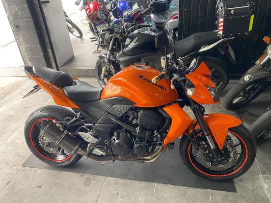 KAWASAKI-Z-750 KAWASAKI-Z-750-2012