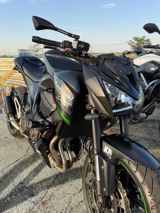 KAWASAKI Z800 