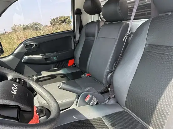 KIA-BONGO-2.5 TD DIESEL STD CS 4x4 MANUAL KIA-BONGO-2025