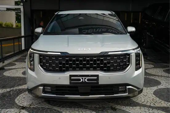 KIA-CARNIVAL-2024