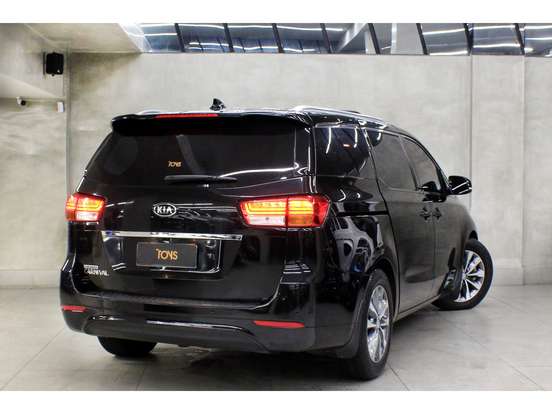 KIA-CARNIVAL-3.3 EX V6 24V GASOLINA 4P AUTOMATICO KIA-CARNIVAL-2016