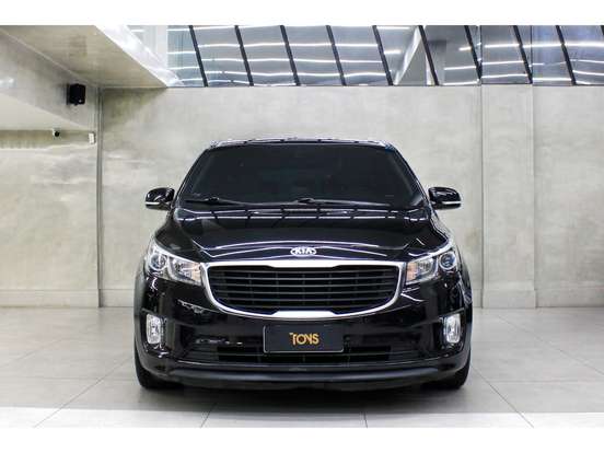 KIA-CARNIVAL-2016