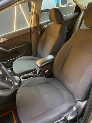 KIA-CERATO-2010