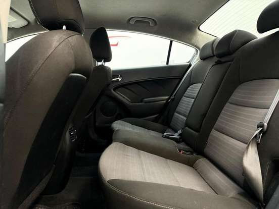 KIA-CERATO-1.6 SX 16V FLEX 4P AUTOMÁTICO KIA-CERATO-2017
